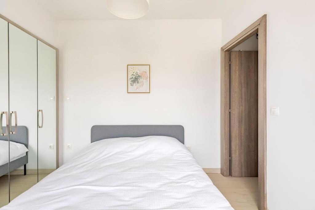 2 Bedroom Luxury Apartment テッサロニキ エクステリア 写真
