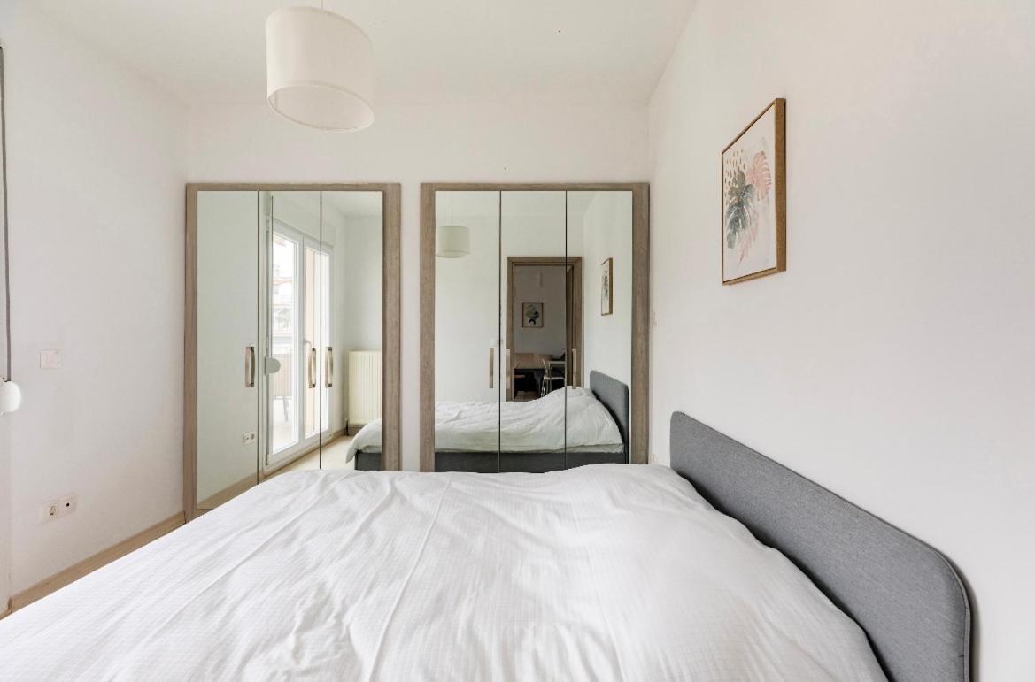 2 Bedroom Luxury Apartment テッサロニキ エクステリア 写真